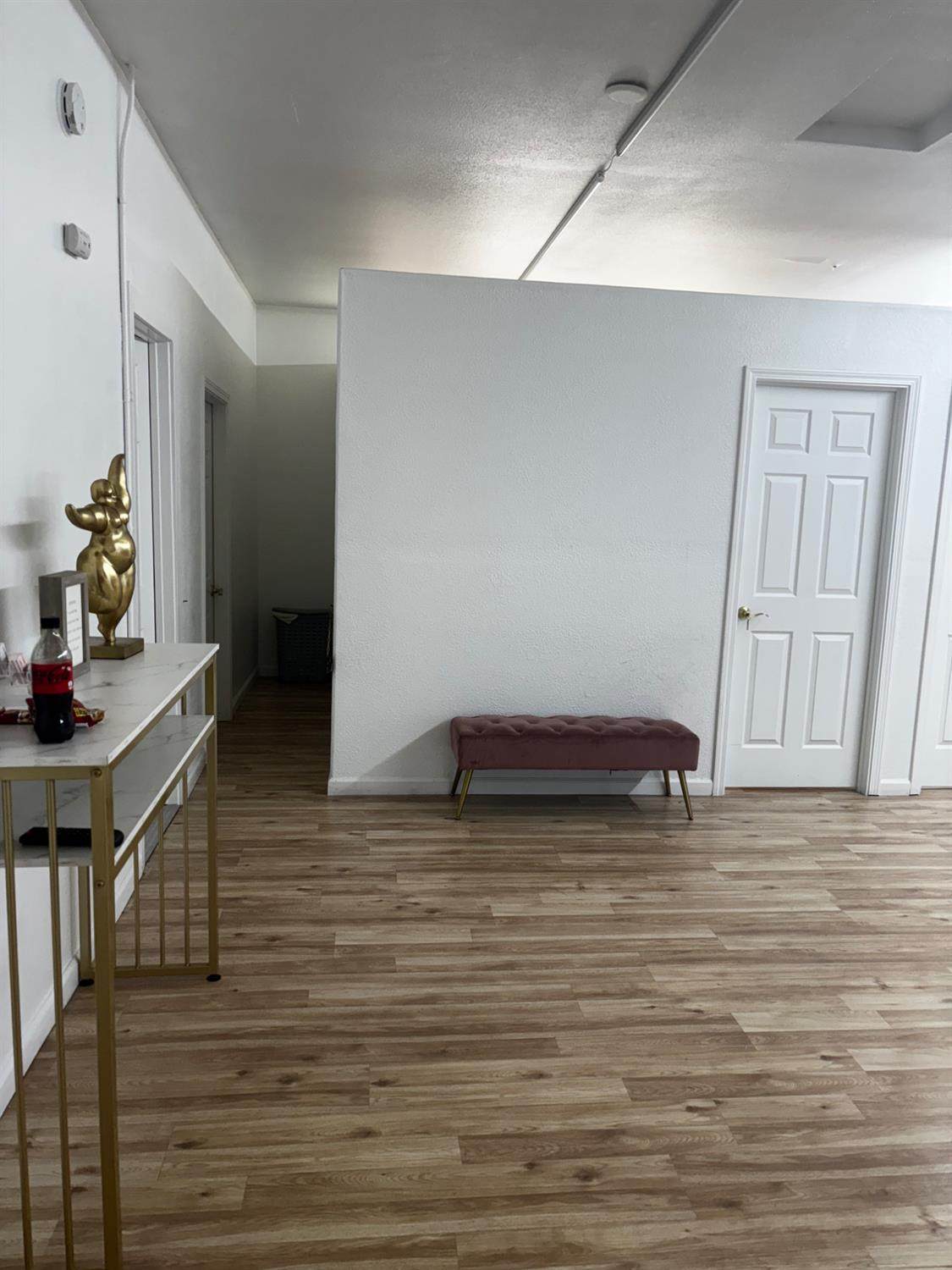 https://bt-photos.global.ssl.fastly.net/sacramento/orig_boomver_1_561068774-2.jpg