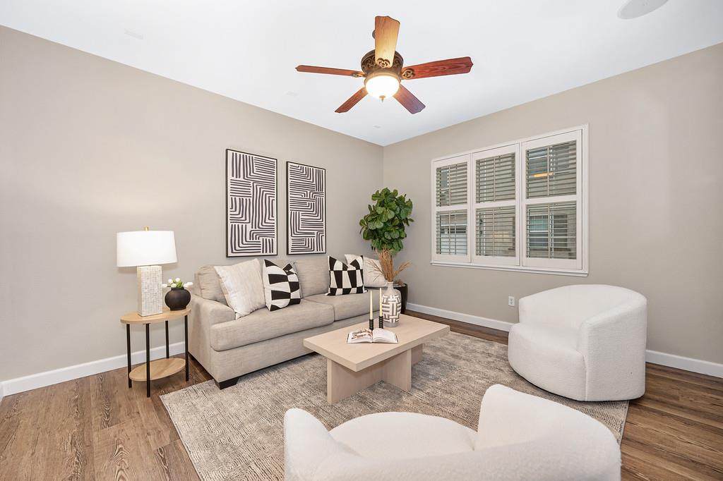 79 Chambord Way - Photo 1