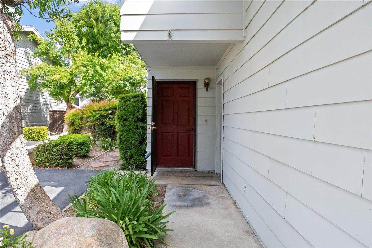 https://bt-photos.global.ssl.fastly.net/sacramento/orig_boomver_1_561074487-2.jpg