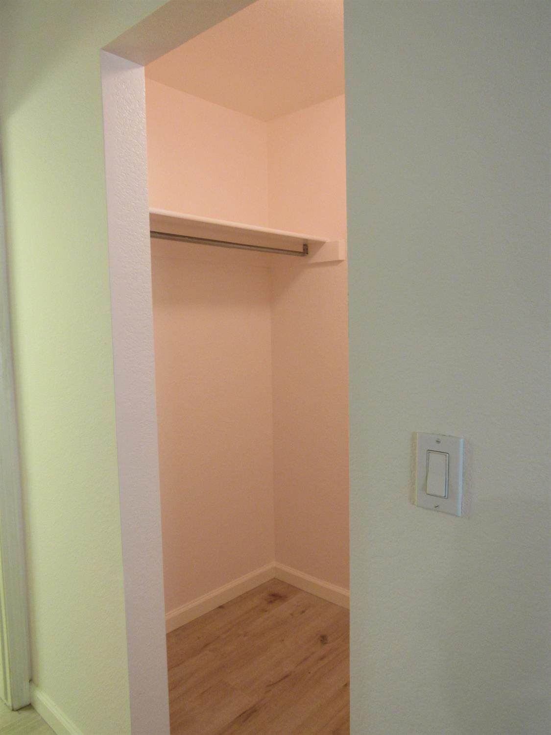 https://bt-photos.global.ssl.fastly.net/sacramento/orig_boomver_1_561077404-2.jpg