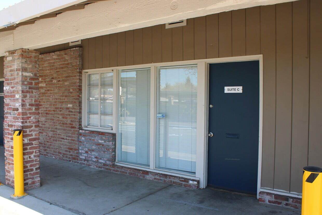 1040 Capitol Avenue - Photo 1