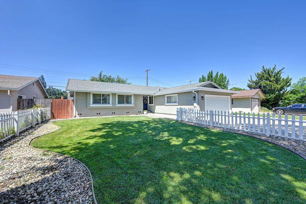 https://bt-photos.global.ssl.fastly.net/sacramento/orig_boomver_1_561096493-2.jpg