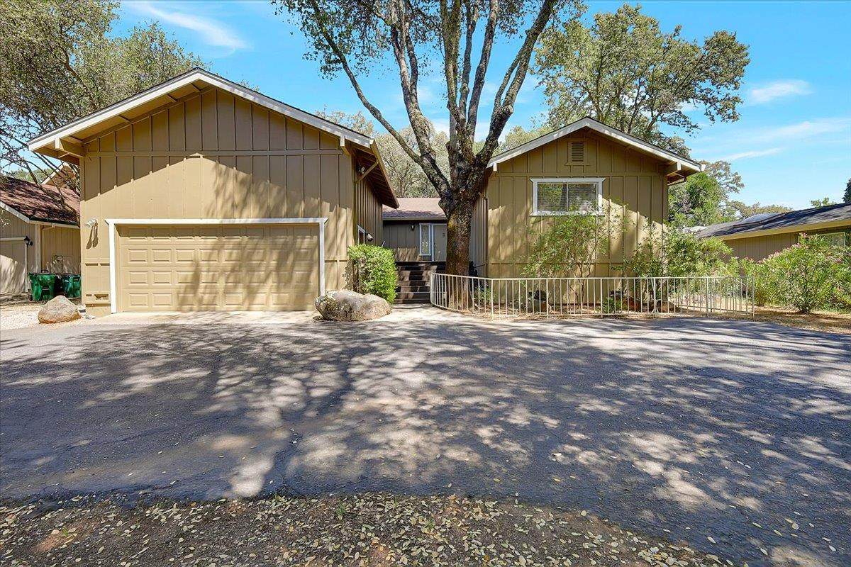 11631 Redwing Court - Photo 1