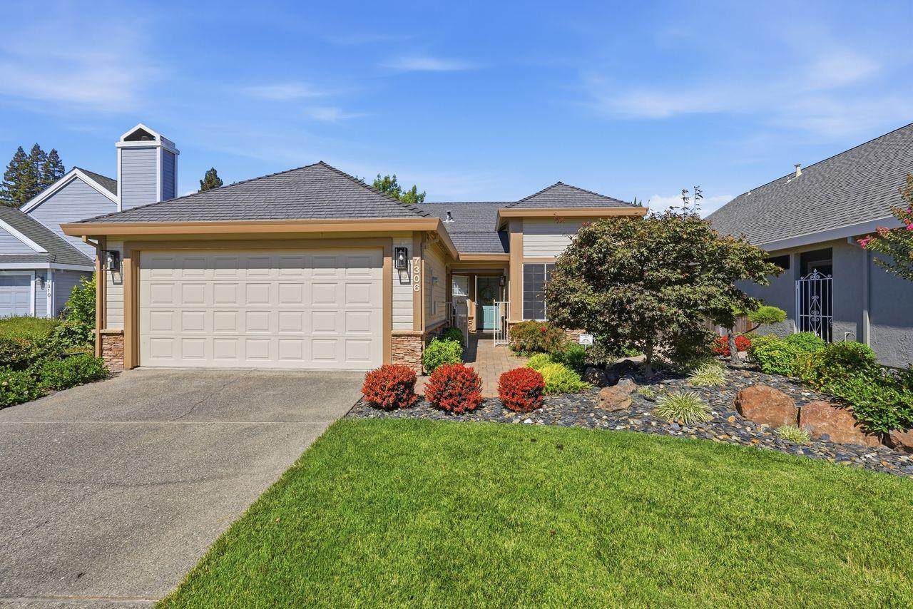 7306 Rush River Drive - Photo 1