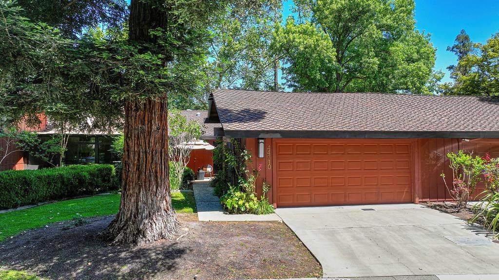 44710 Garden Ct - Photo 1