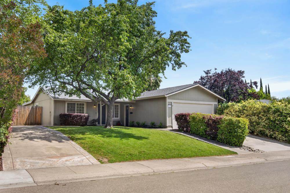 https://bt-photos.global.ssl.fastly.net/sacramento/orig_boomver_1_561103874-2.jpg