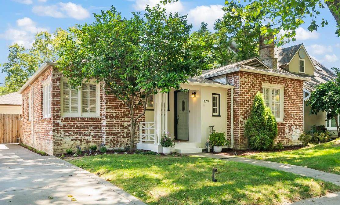 2717 17th Street - Photo 1