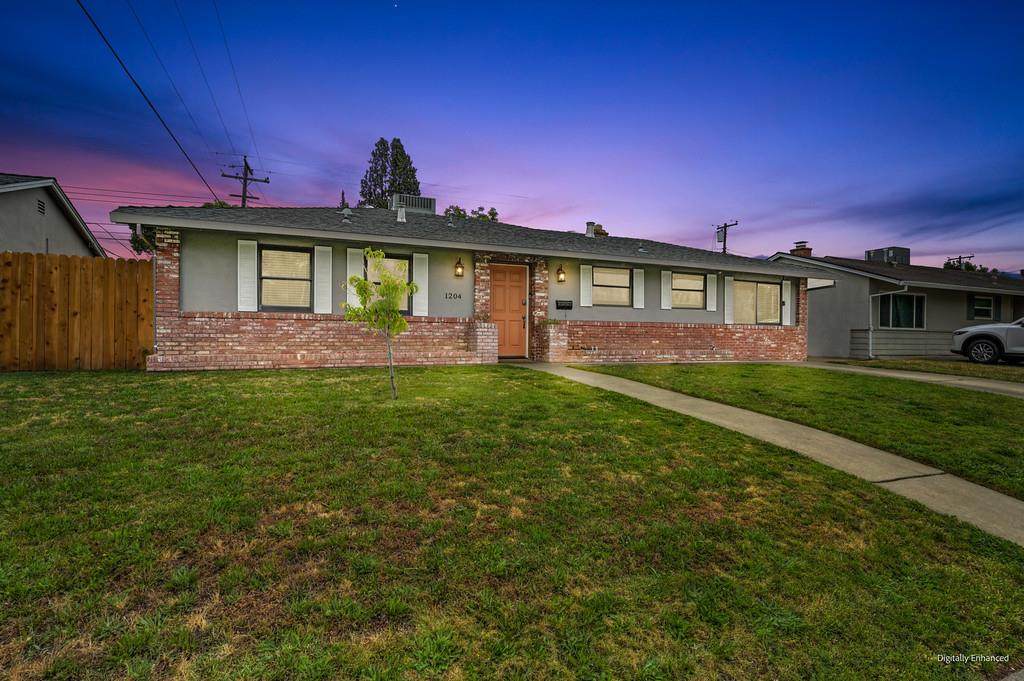 https://bt-photos.global.ssl.fastly.net/sacramento/orig_boomver_1_561169616-2.jpg