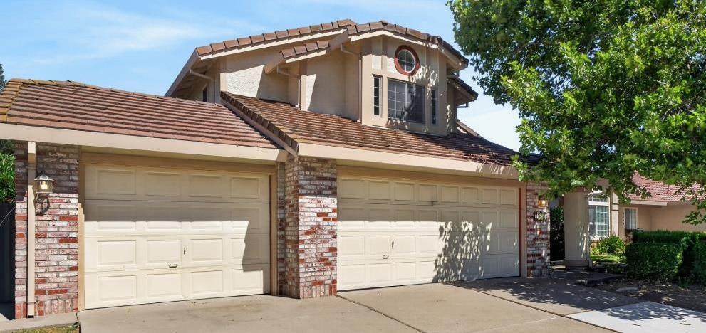 9370 Framington Way - Photo 1
