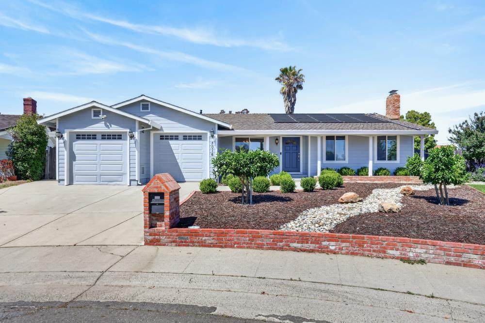 https://bt-photos.global.ssl.fastly.net/sacramento/orig_boomver_1_561170349-2.jpg