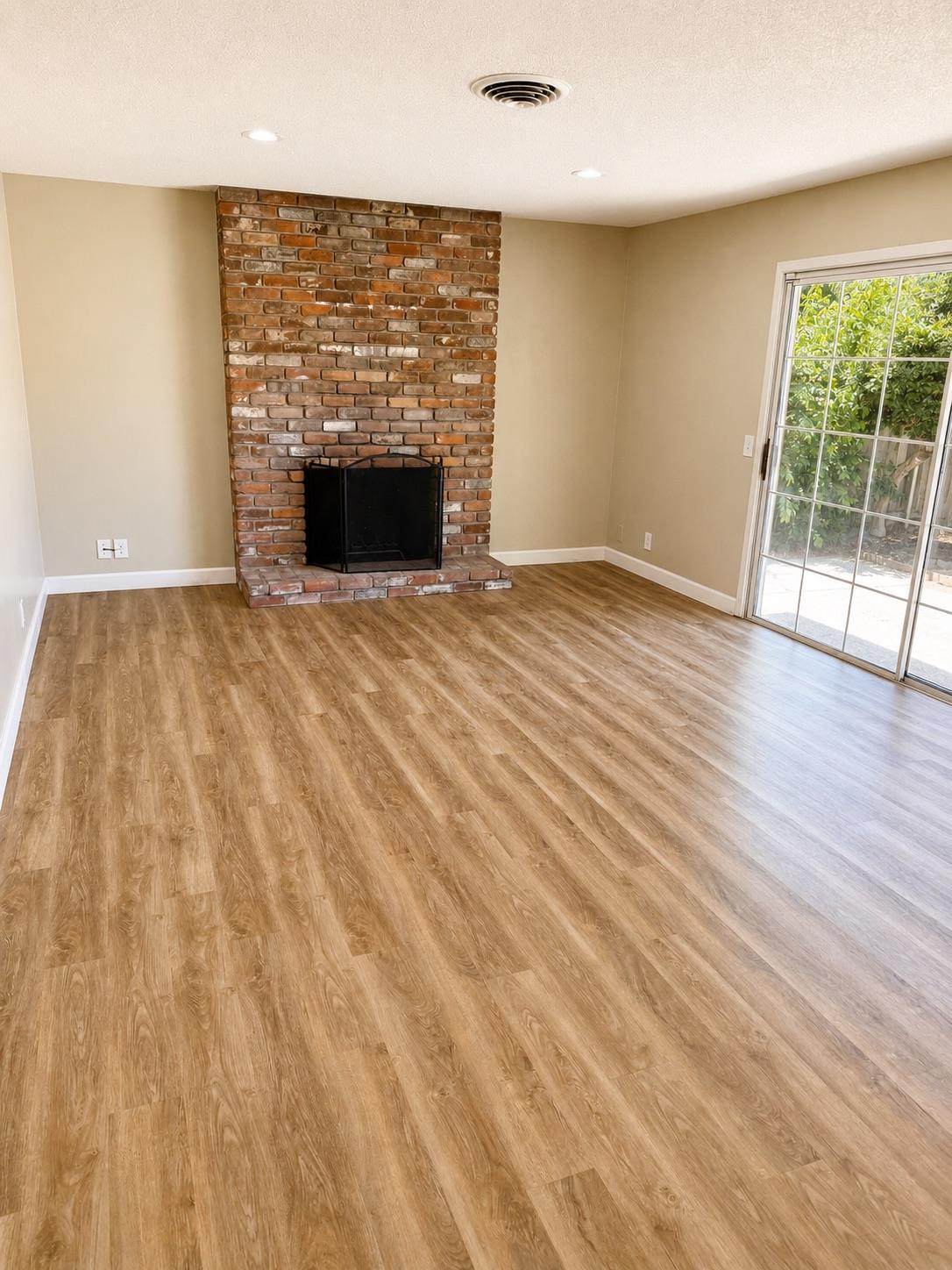 https://bt-photos.global.ssl.fastly.net/sacramento/1280_boomver_1_561170634-2.jpg