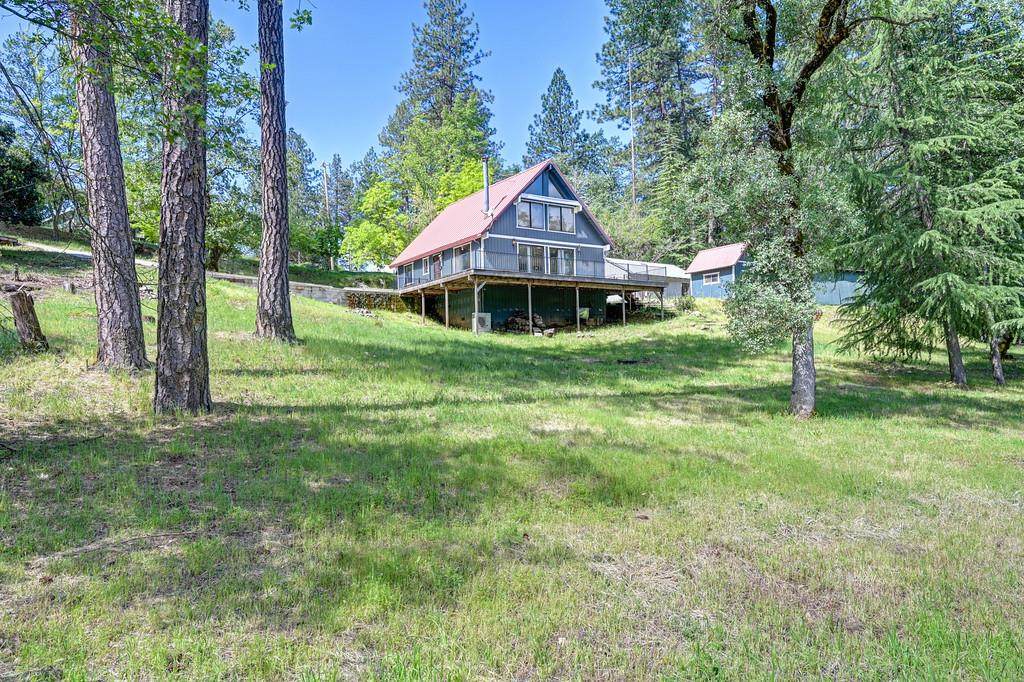 940 Pine Hill Road - Photo 1