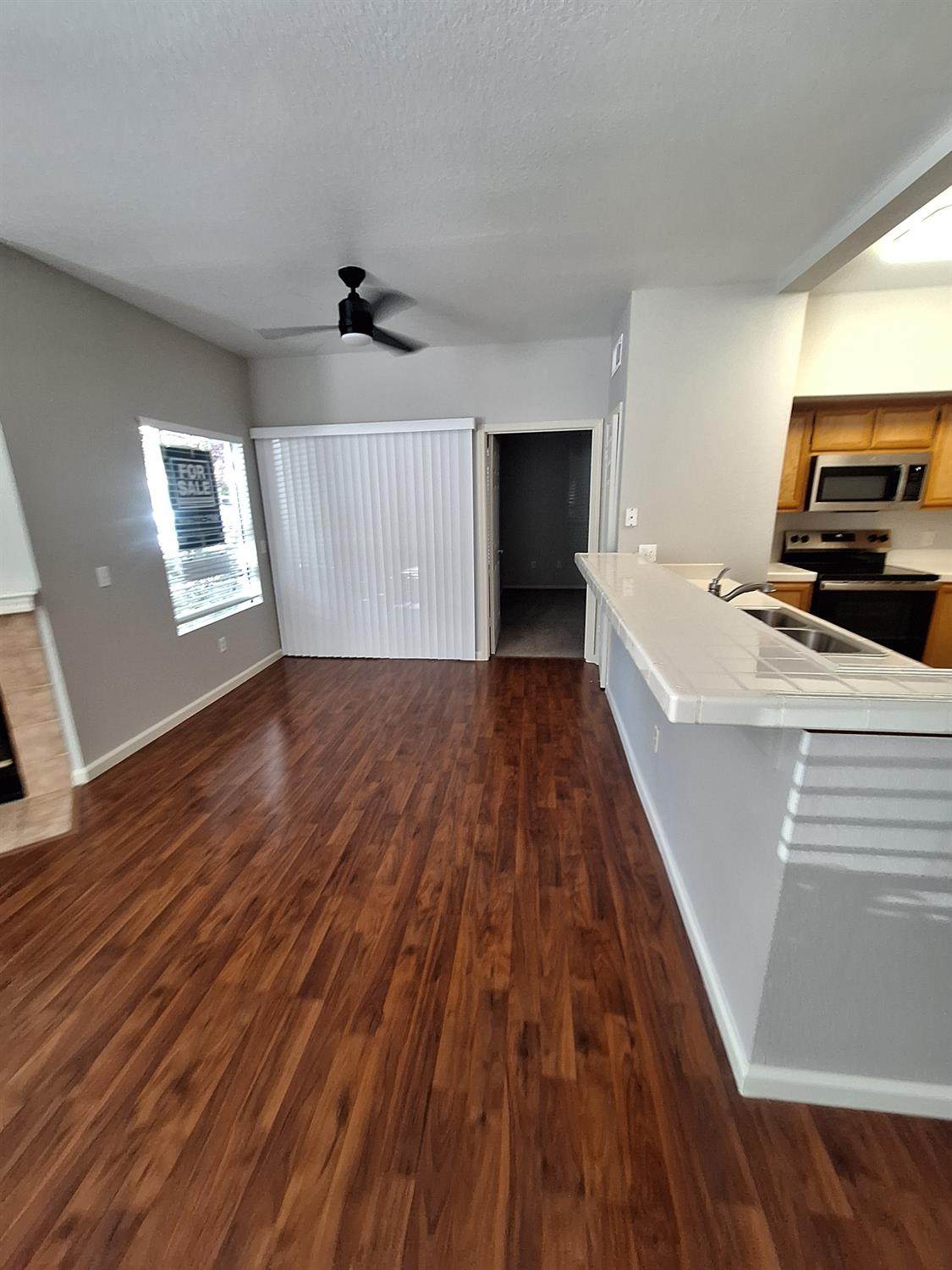 https://bt-photos.global.ssl.fastly.net/sacramento/orig_boomver_1_561172700-2.jpg