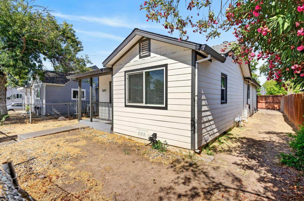 https://bt-photos.global.ssl.fastly.net/sacramento/orig_boomver_1_561186169-2.jpg