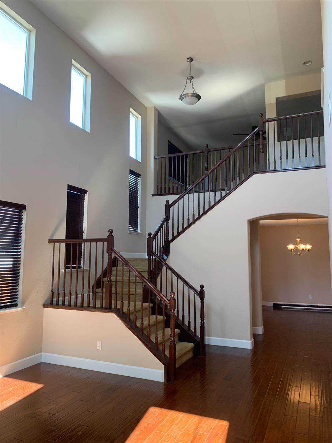 https://bt-photos.global.ssl.fastly.net/sacramento/1280_boomver_1_561187047-2.jpg