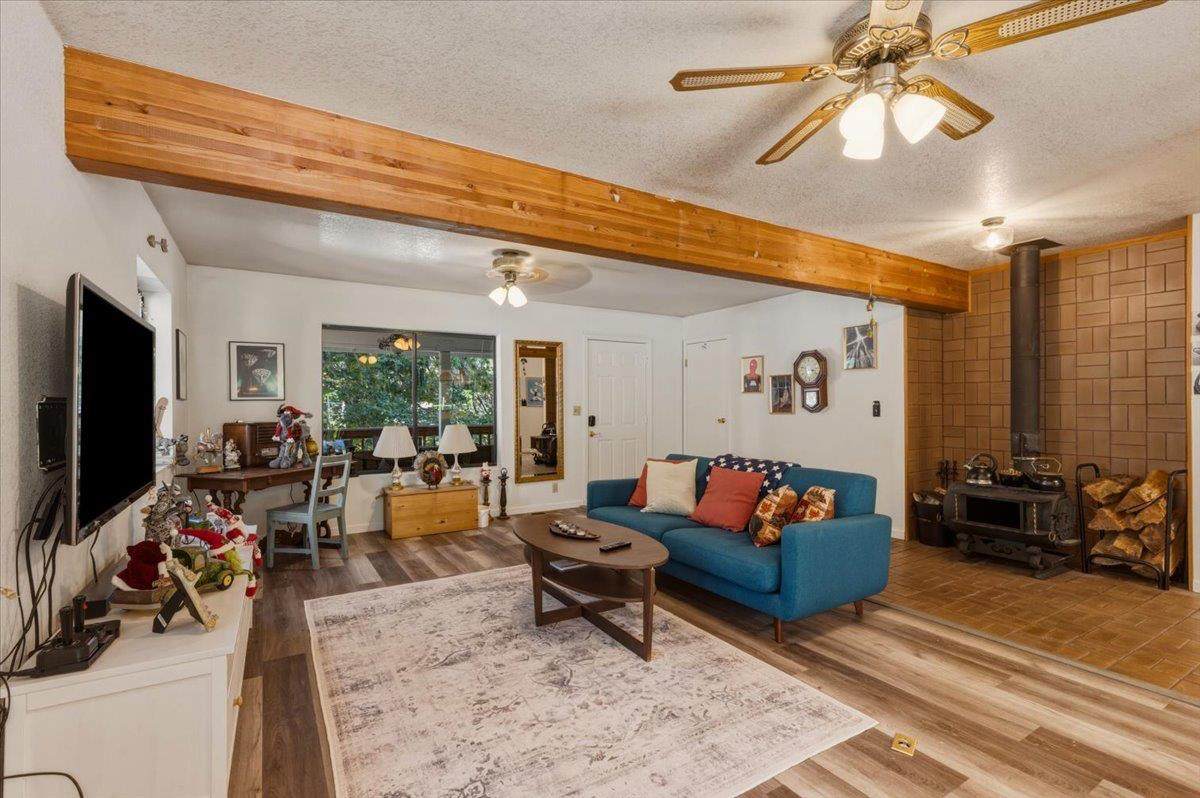 https://bt-photos.global.ssl.fastly.net/sacramento/orig_boomver_1_561187063-2.jpg