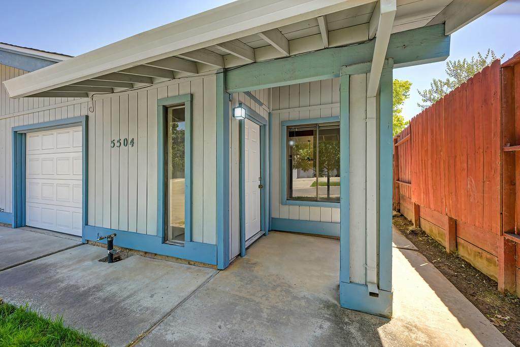 https://bt-photos.global.ssl.fastly.net/sacramento/orig_boomver_1_561187076-2.jpg
