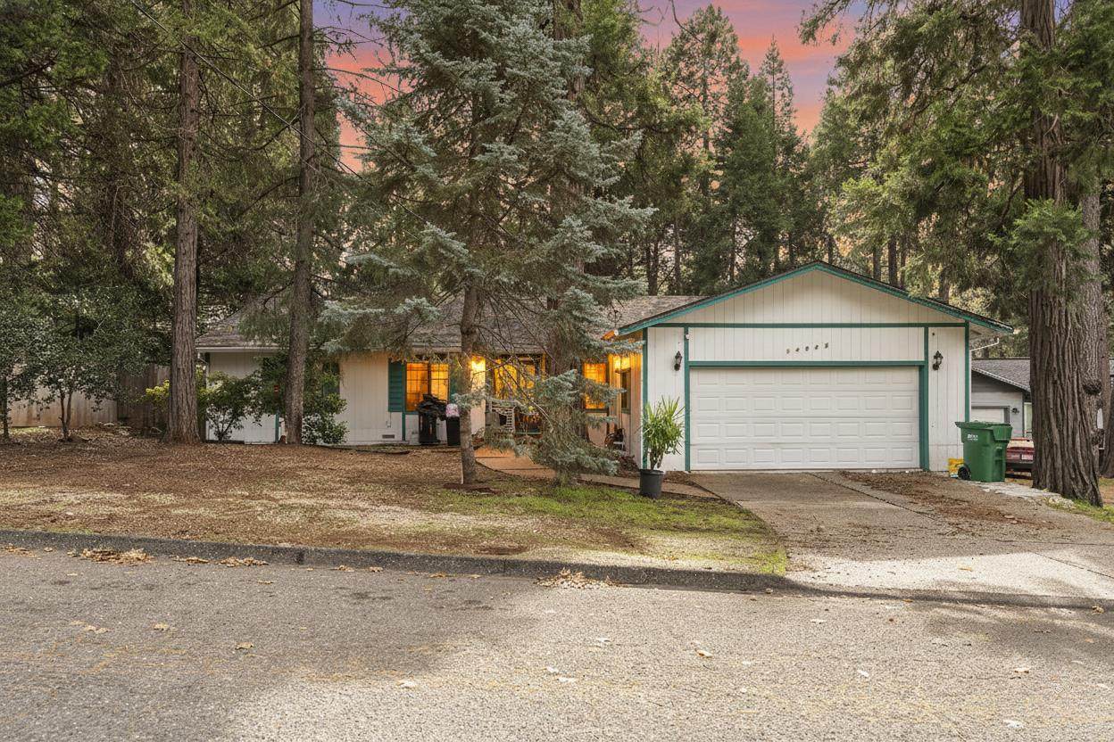 14621 Bridgeport Circle - Photo 1