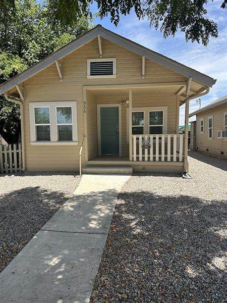 936 Main Street - Photo 1