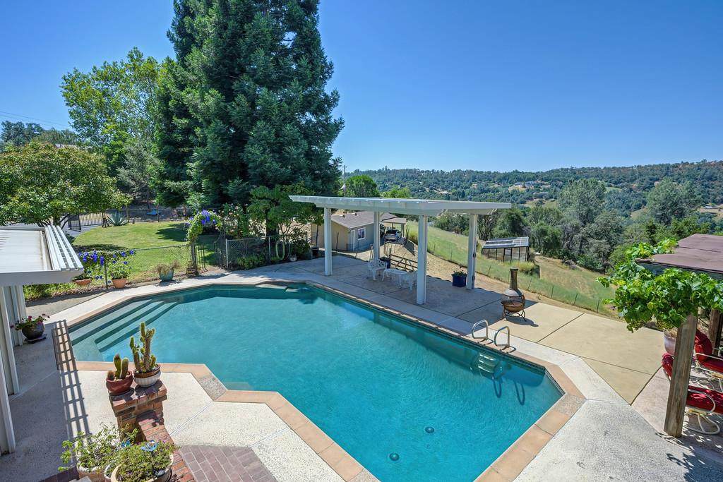 https://bt-photos.global.ssl.fastly.net/sacramento/orig_boomver_1_561187966-2.jpg