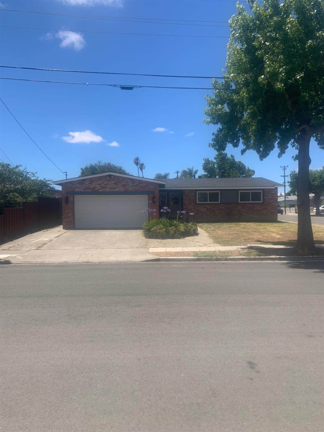 5582 Jonathan Drive - Photo 1