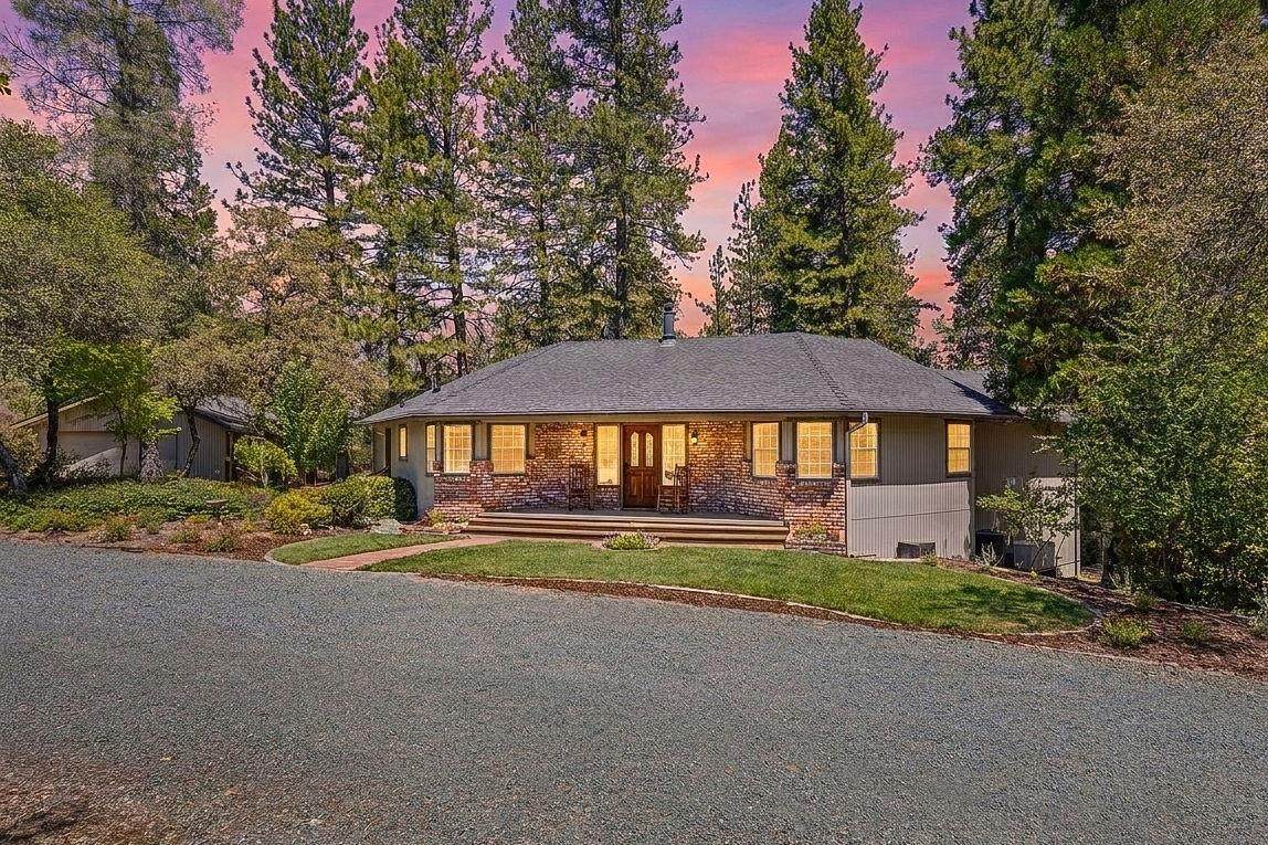 13234 Squirrel Creek Road - Photo 1