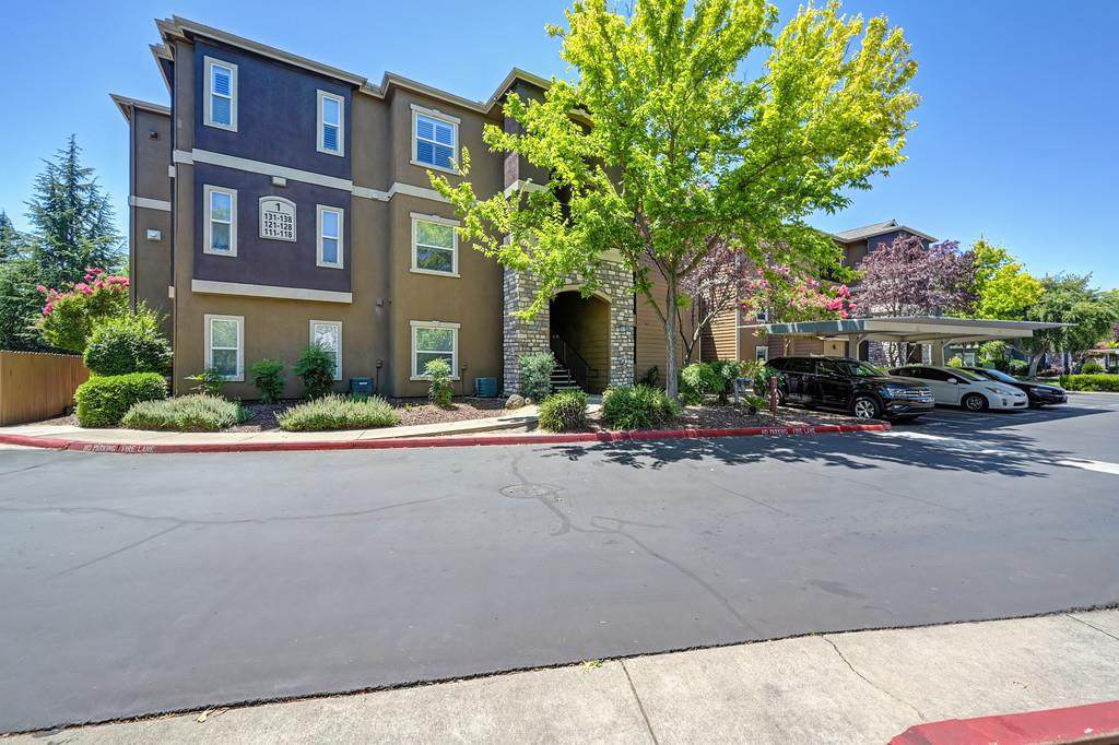 https://bt-photos.global.ssl.fastly.net/sacramento/orig_boomver_1_561191790-2.jpg