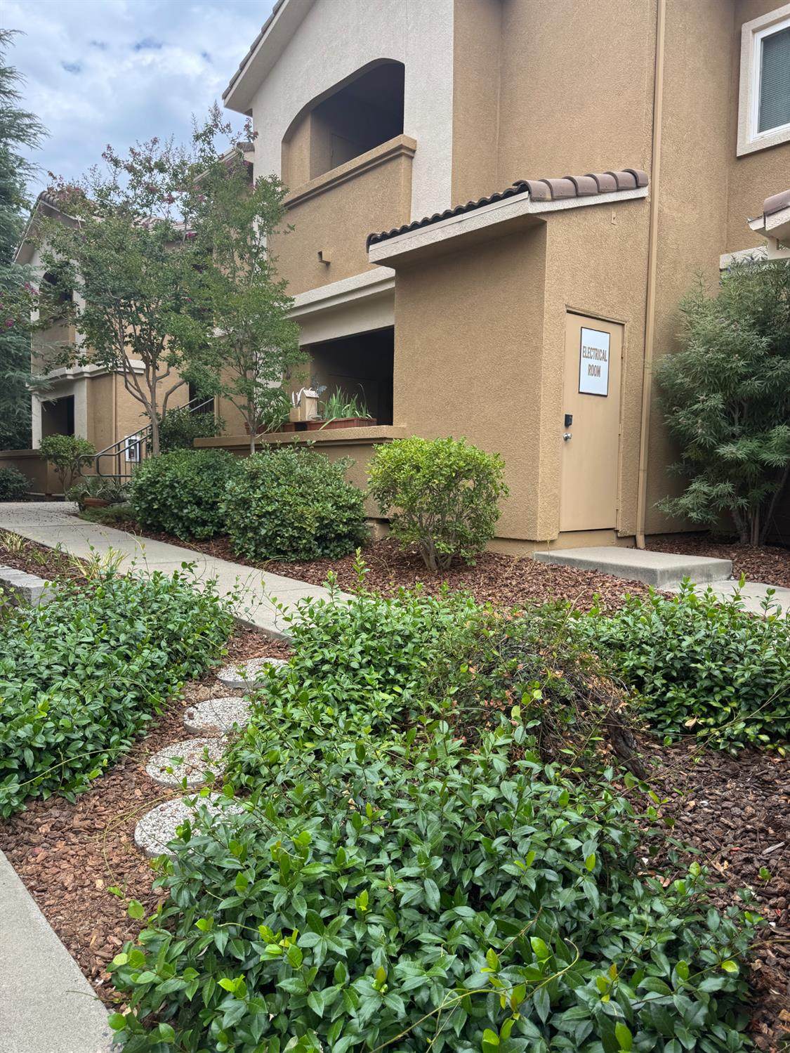 501 Gibson Drive - Photo 1