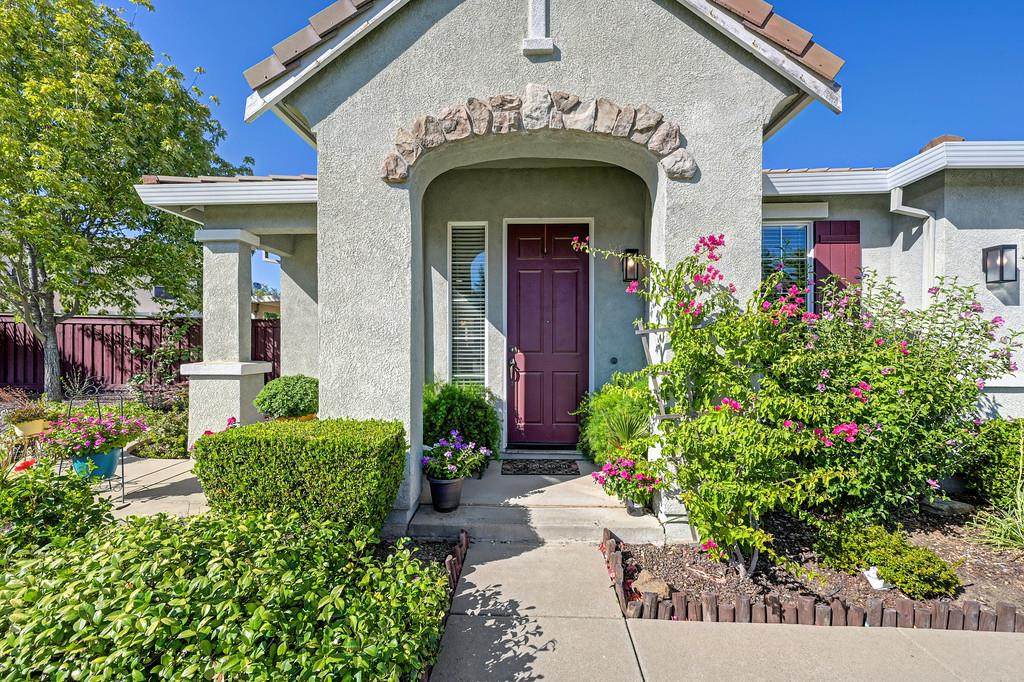 https://bt-photos.global.ssl.fastly.net/sacramento/orig_boomver_1_561196717-2.jpg