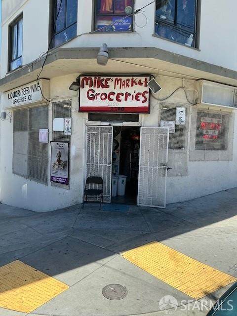 2200 Silver Avenue - Photo 1