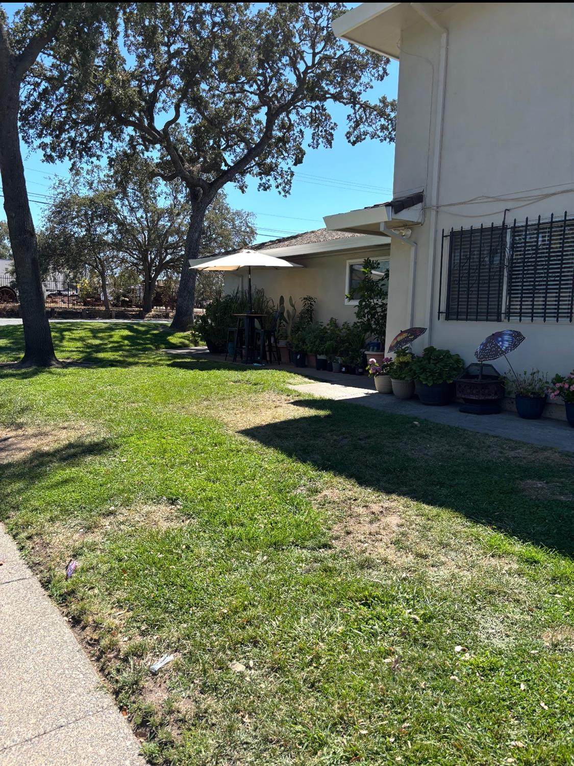 https://bt-photos.global.ssl.fastly.net/sacramento/orig_boomver_1_561199110-2.jpg