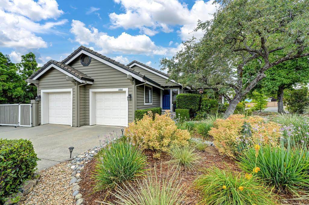 1400 Foxridge Circle - Photo 1