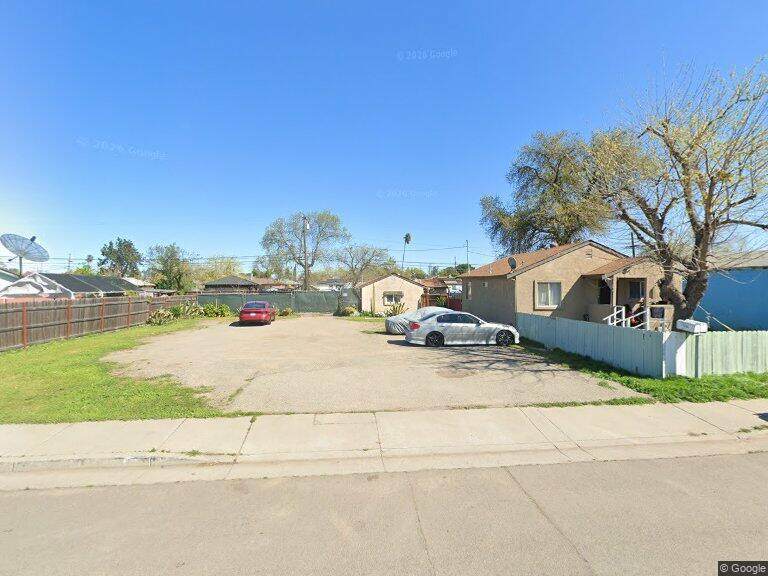 1466 Filbert Street - Photo 1