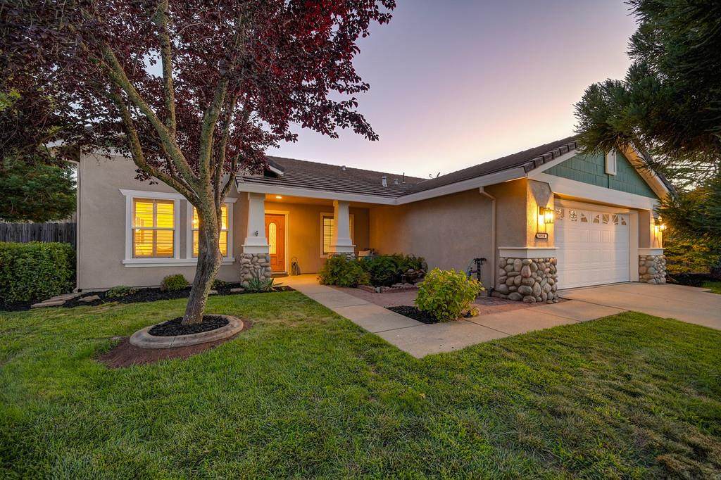 4914 Whitman Court - Photo 1