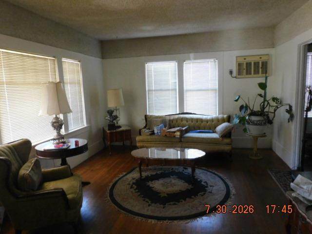https://bt-photos.global.ssl.fastly.net/sacramento/orig_boomver_1_561202193-2.jpg
