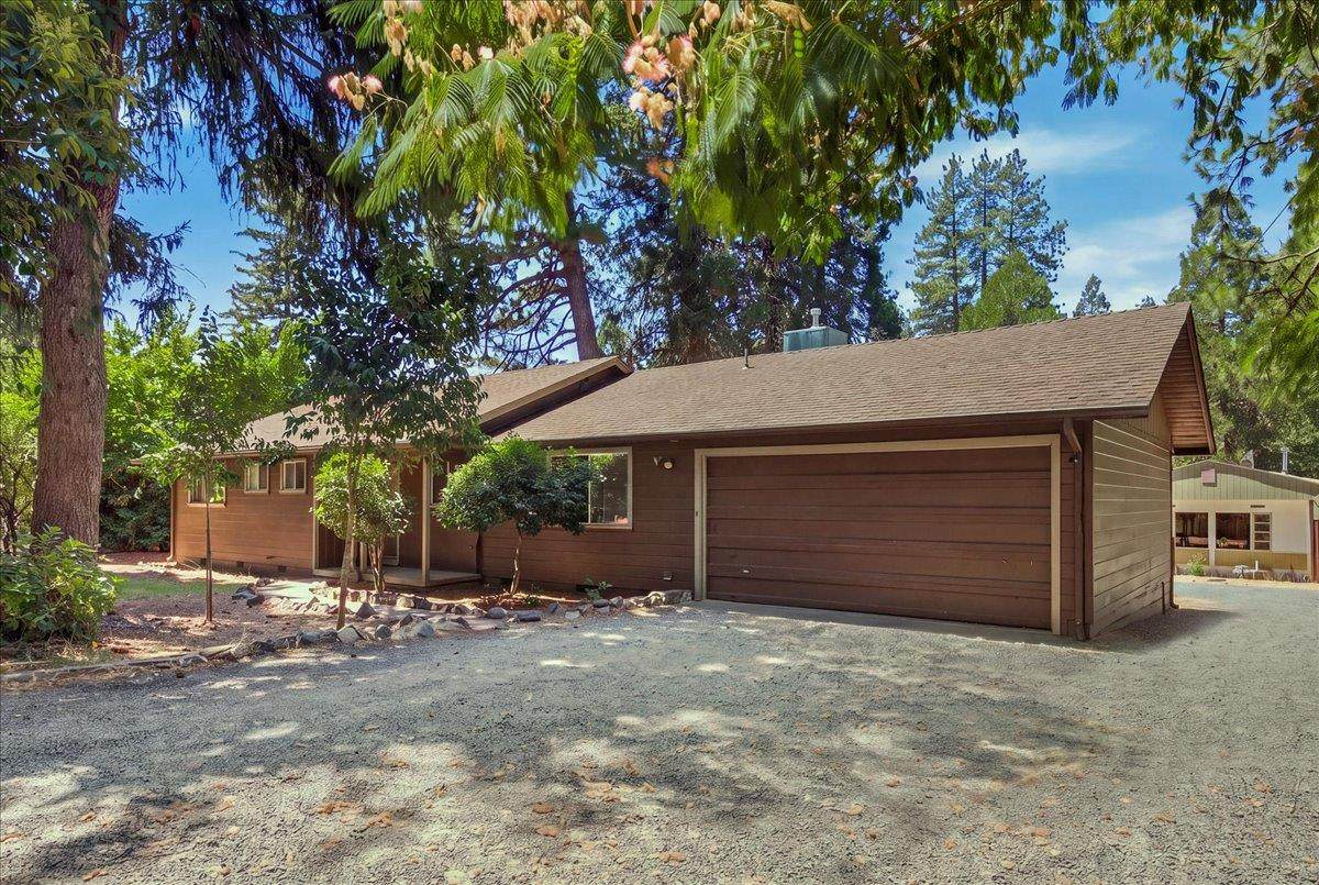 10552 Alta Street - Photo 1