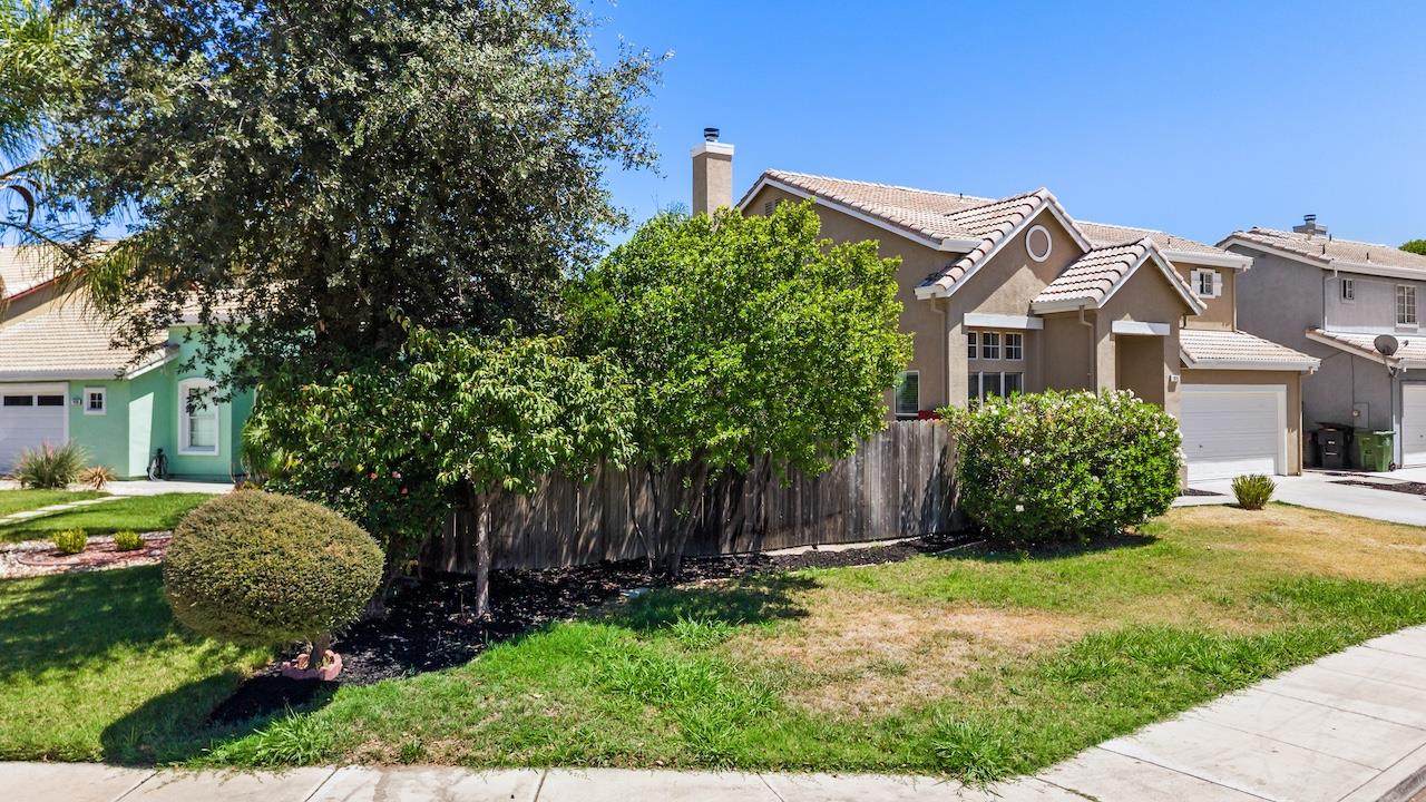 https://bt-photos.global.ssl.fastly.net/sacramento/orig_boomver_1_561203258-2.jpg
