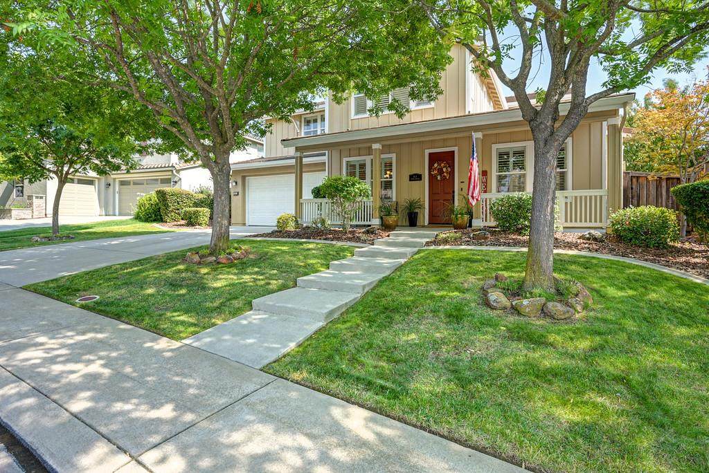 811 Spotted Pony Lane - Photo 1