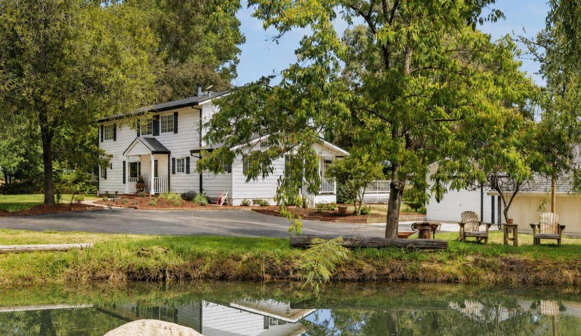 7550 Thousand Oaks Drive - Photo 1