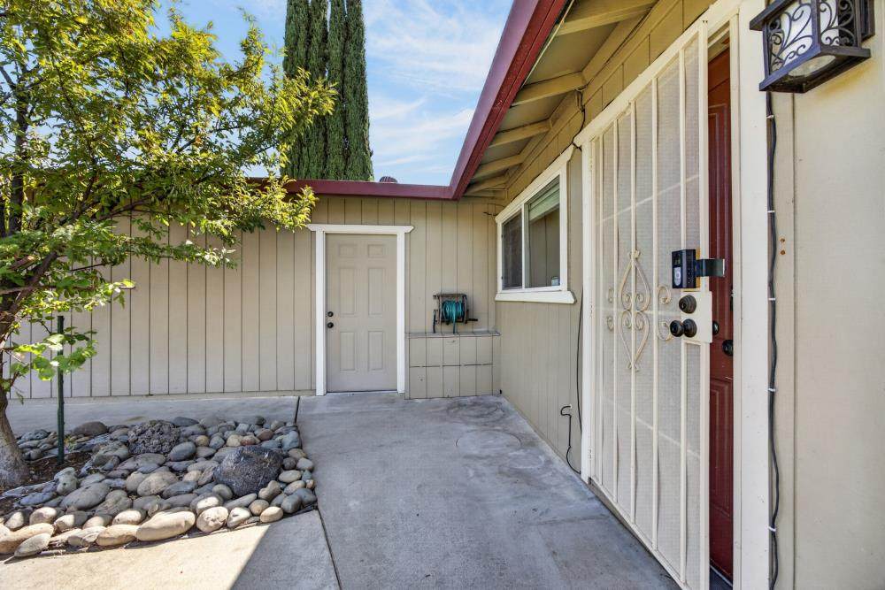 https://bt-photos.global.ssl.fastly.net/sacramento/orig_boomver_1_561214453-2.jpg
