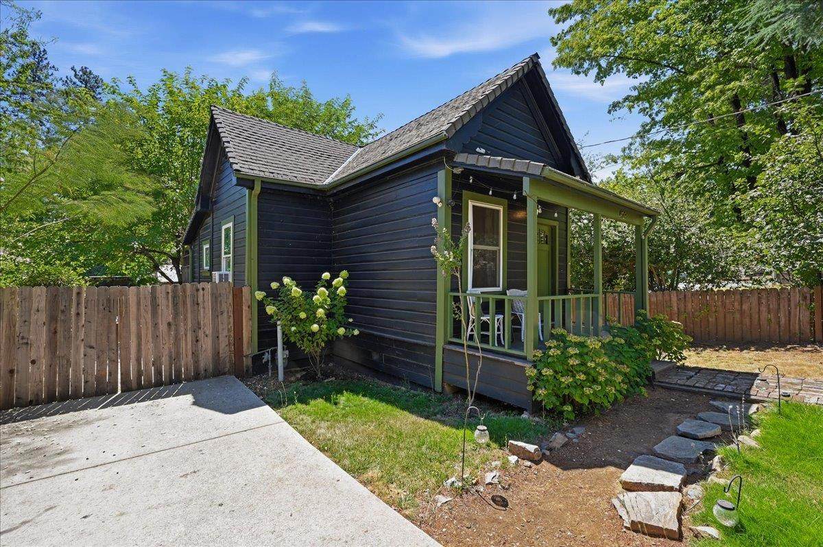 https://bt-photos.global.ssl.fastly.net/sacramento/orig_boomver_1_561214478-2.jpg