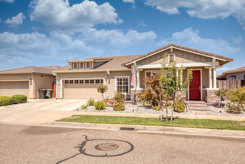 https://bt-photos.global.ssl.fastly.net/sacramento/orig_boomver_1_561215348-2.jpg