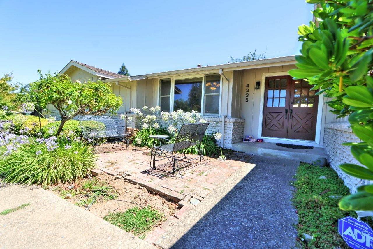 https://bt-photos.global.ssl.fastly.net/sacramento/orig_boomver_1_561215565-2.jpg