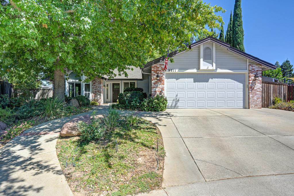 https://bt-photos.global.ssl.fastly.net/sacramento/orig_boomver_1_561215839-2.jpg