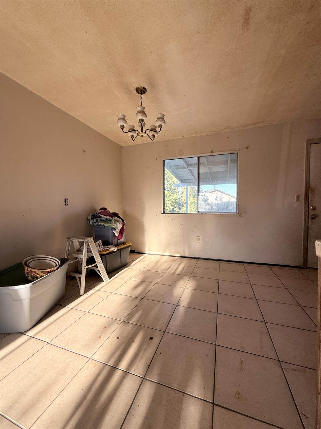 https://bt-photos.global.ssl.fastly.net/sacramento/orig_boomver_1_561215843-2.jpg