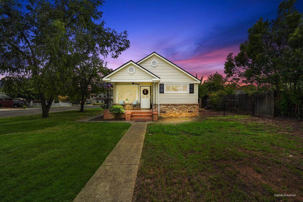 https://bt-photos.global.ssl.fastly.net/sacramento/orig_boomver_1_561215935-2.jpg