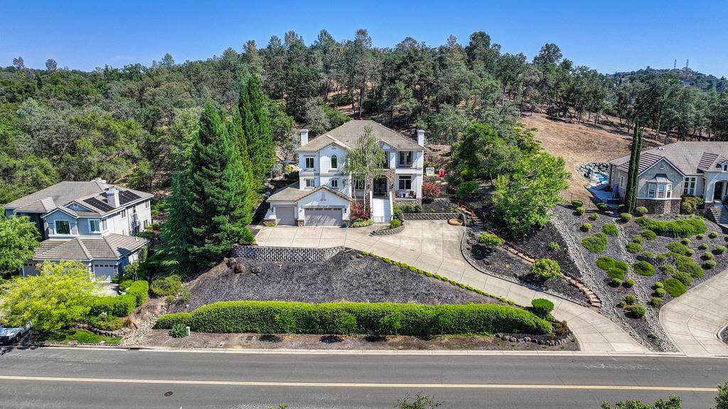 3510 Brittany Way - Photo 1
