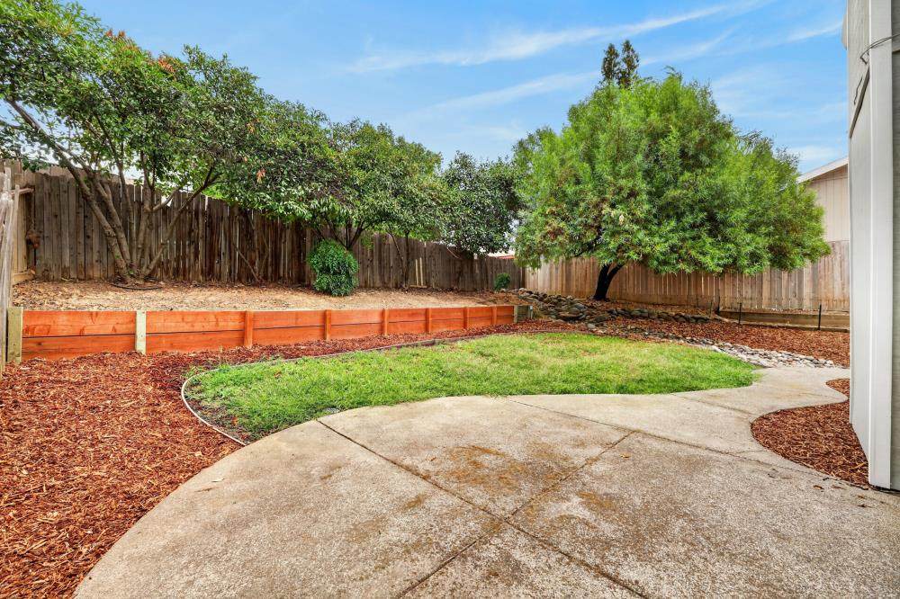 https://bt-photos.global.ssl.fastly.net/sacramento/orig_boomver_1_561216102-2.jpg
