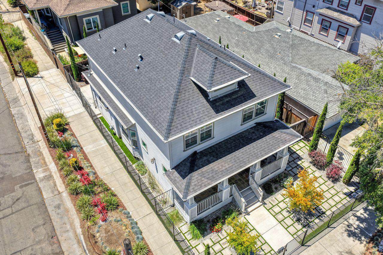 3160 1st Avenue - Photo 1