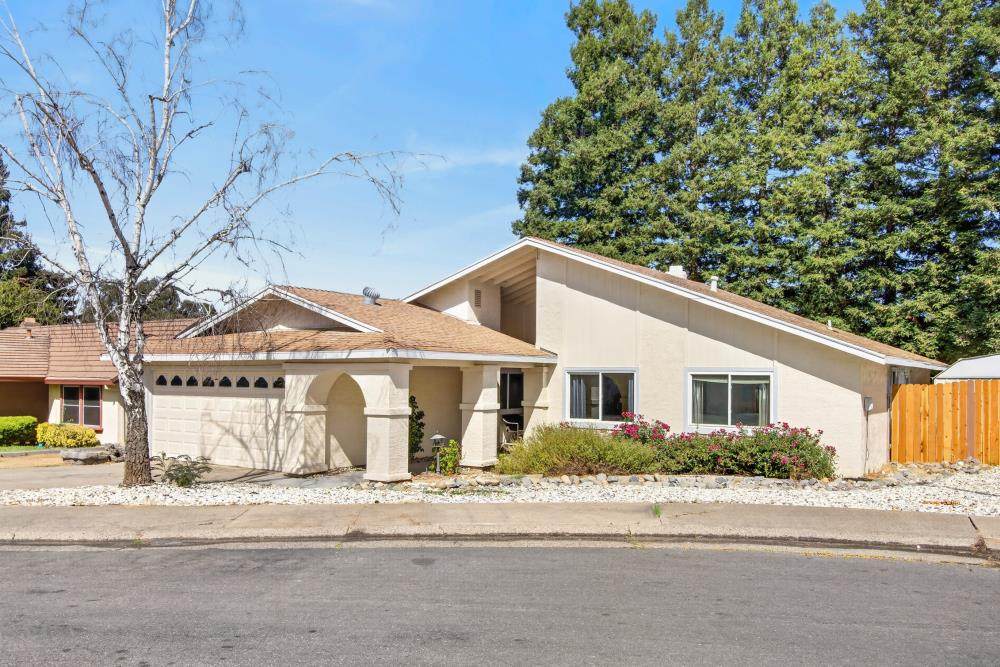https://bt-photos.global.ssl.fastly.net/sacramento/orig_boomver_1_561216577-2.jpg